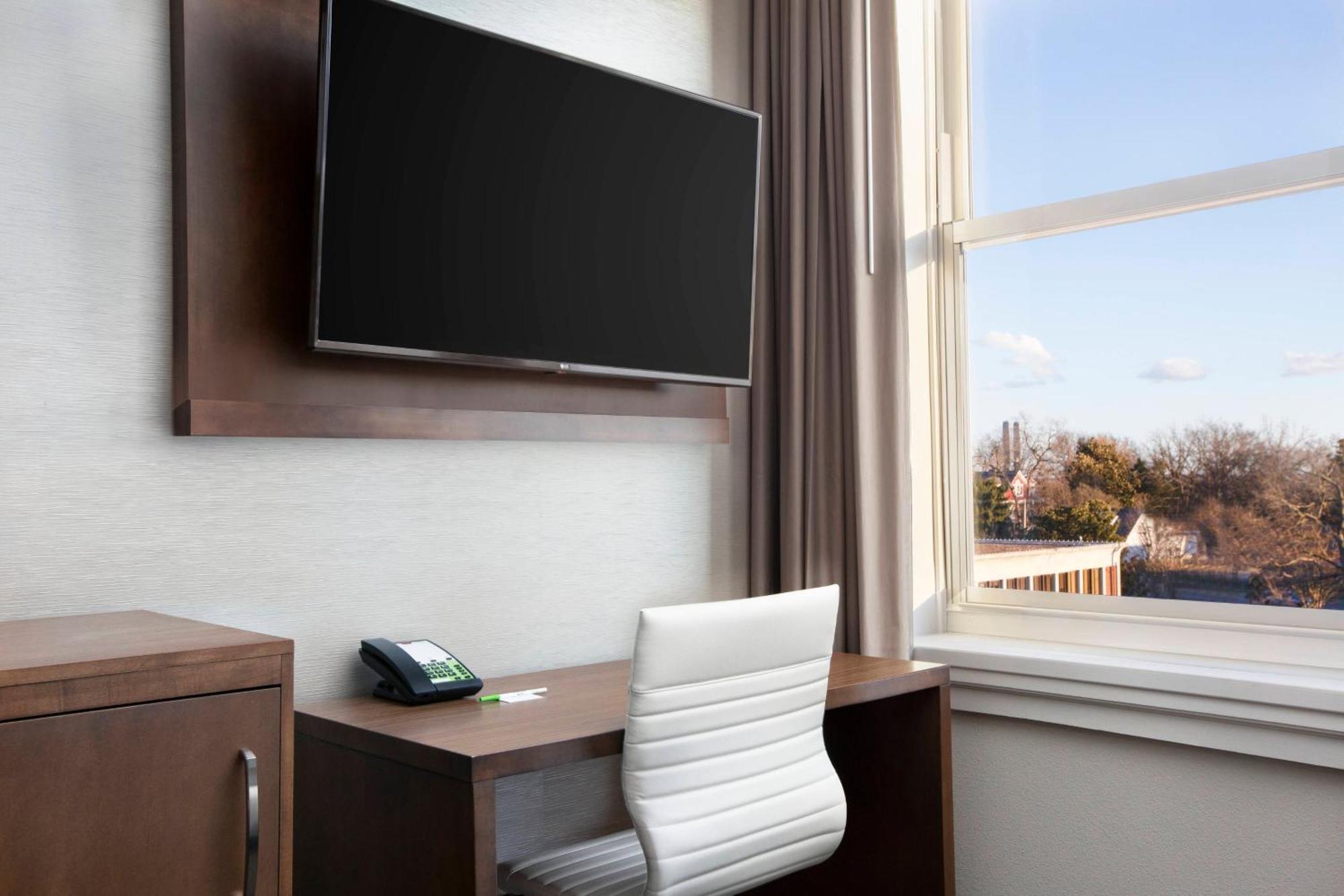 Courtyard By Marriott Cape Girardeau Downtown Hotell Exteriör bild
